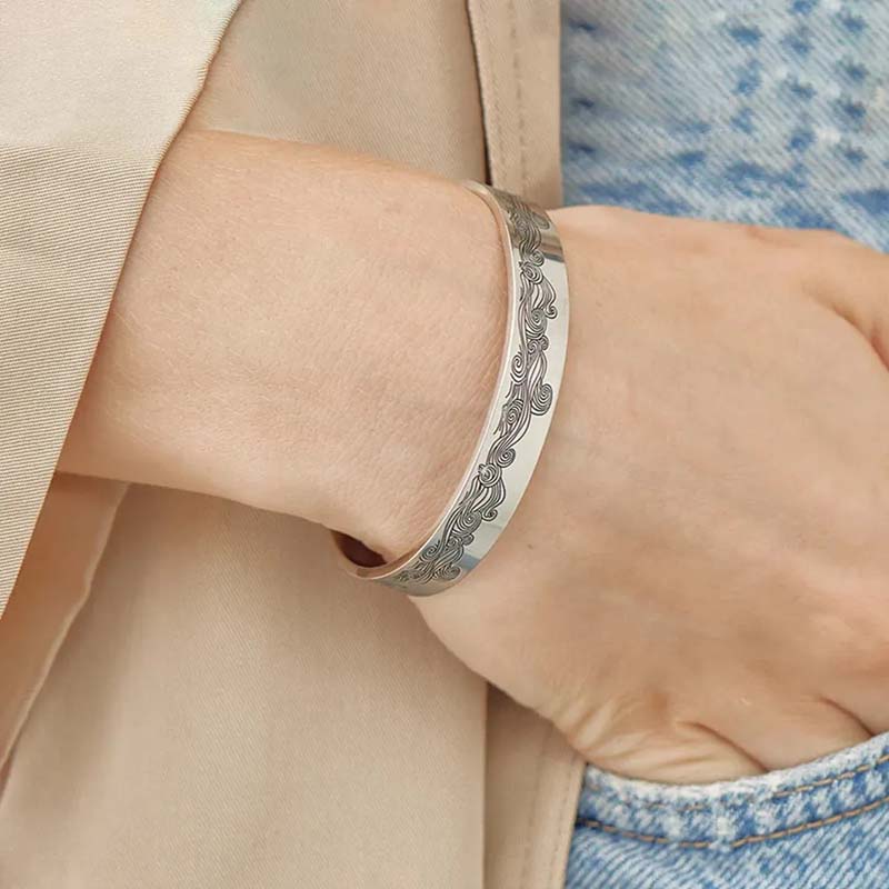 Be Kind...Of A Bi♥ch Mantra Bracelet