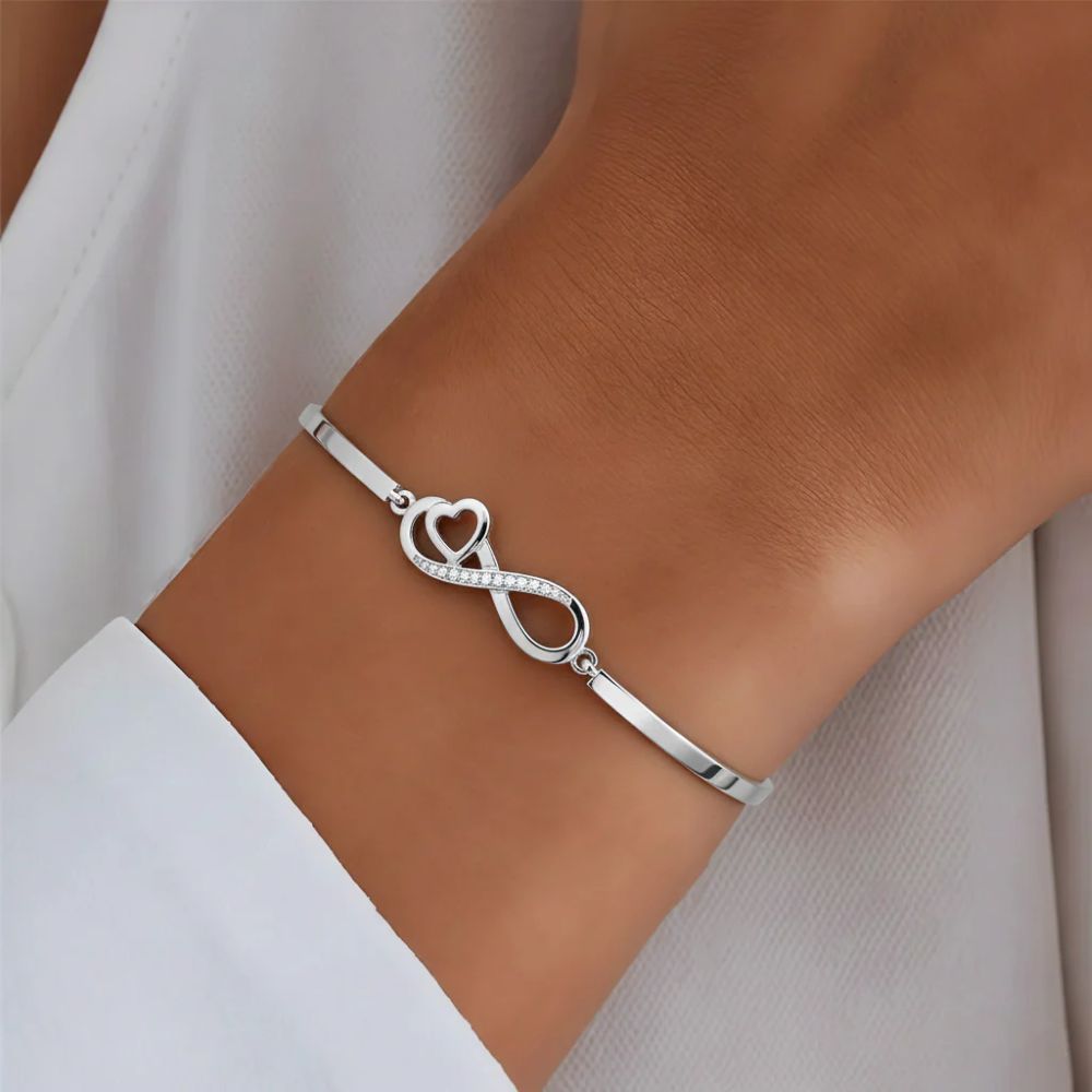 To My Granddaughter - Keep Me In Your Heart Infinity Bracelet