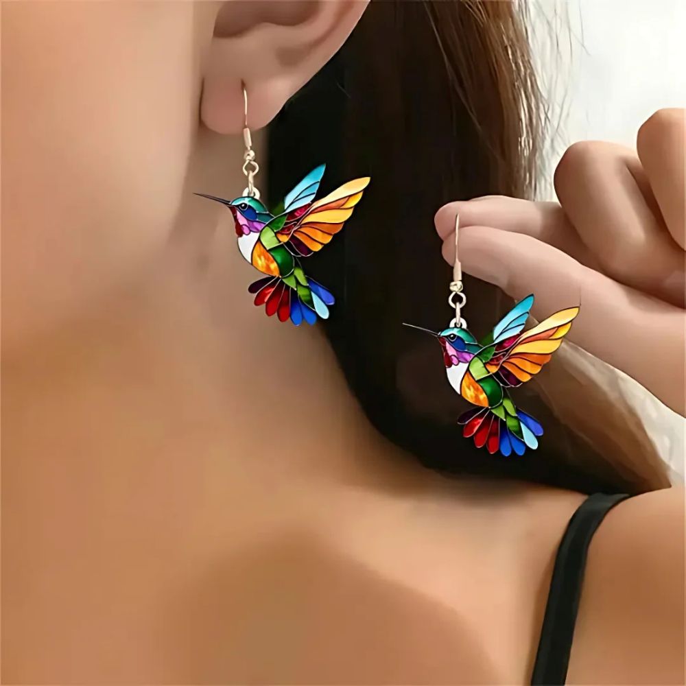Beautiful Hummingbird Necklace & Earrings